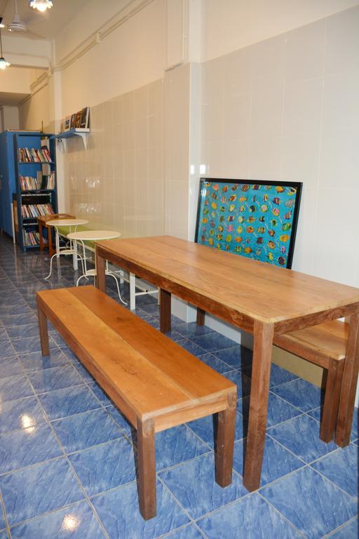 Frog House Bed & Breakfast (Adults Only) Patong Pokój zdjęcie