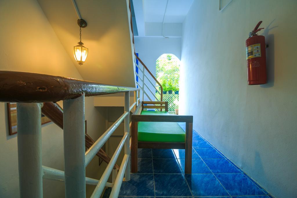 Frog House Bed & Breakfast (Adults Only) Patong Zewnętrze zdjęcie