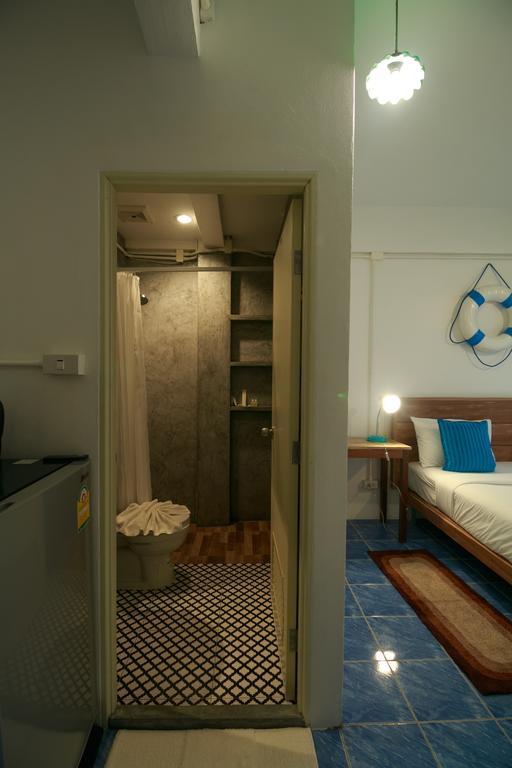 Frog House Bed & Breakfast (Adults Only) Patong Zewnętrze zdjęcie