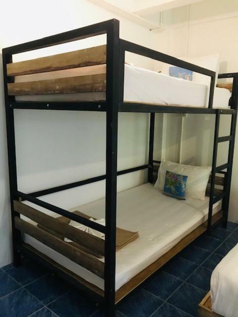 Frog House Bed & Breakfast (Adults Only) Patong Zewnętrze zdjęcie