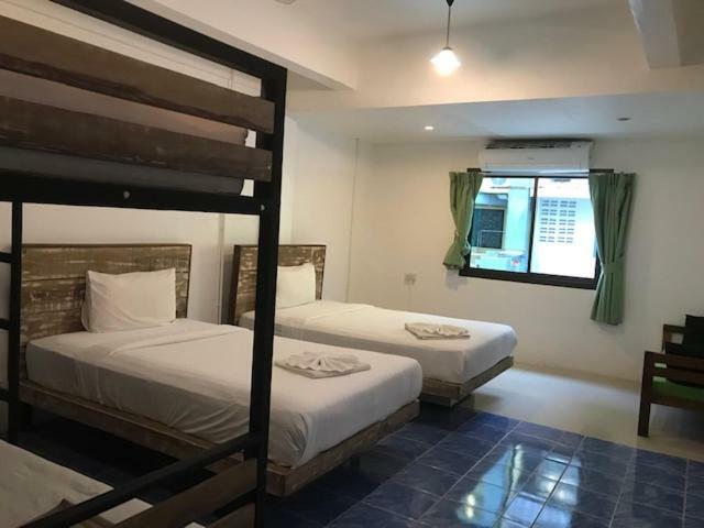Frog House Bed & Breakfast (Adults Only) Patong Zewnętrze zdjęcie