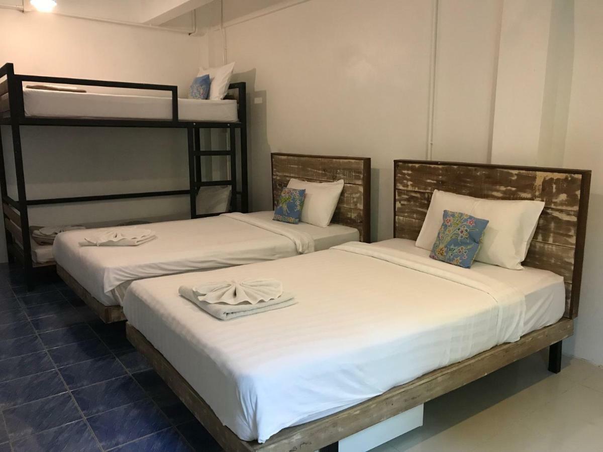 Frog House Bed & Breakfast (Adults Only) Patong Zewnętrze zdjęcie