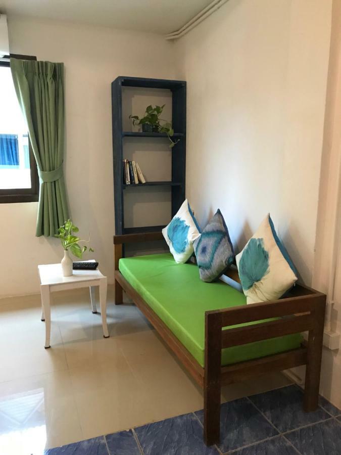 Frog House Bed & Breakfast (Adults Only) Patong Zewnętrze zdjęcie
